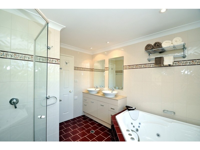 19 Merilbah Road, Bowral NSW 2576