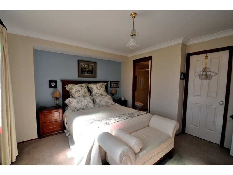 19 Jasmine Street, Colo Vale NSW 2575