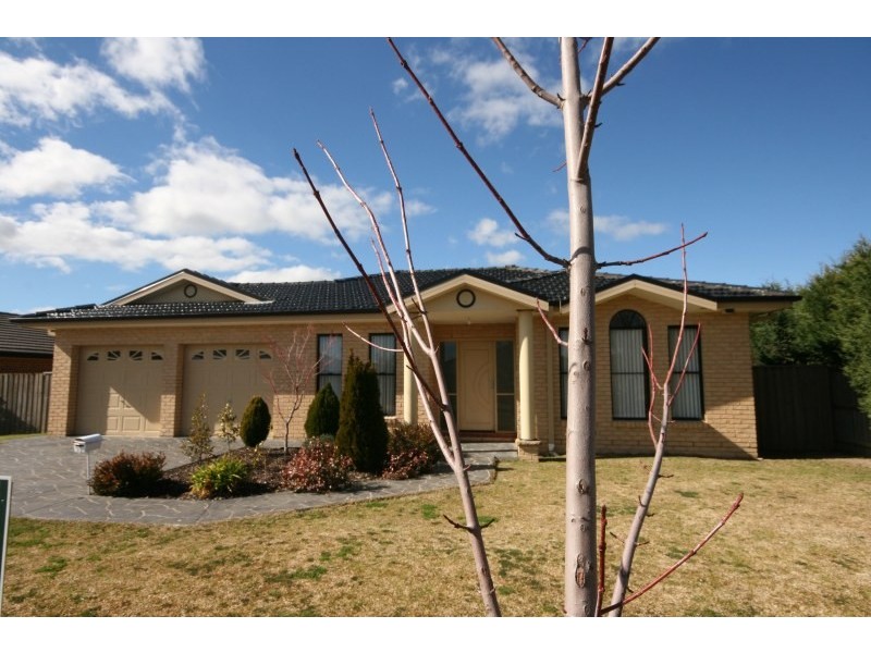 21 Westbrook Crescent, Bowral NSW 2576