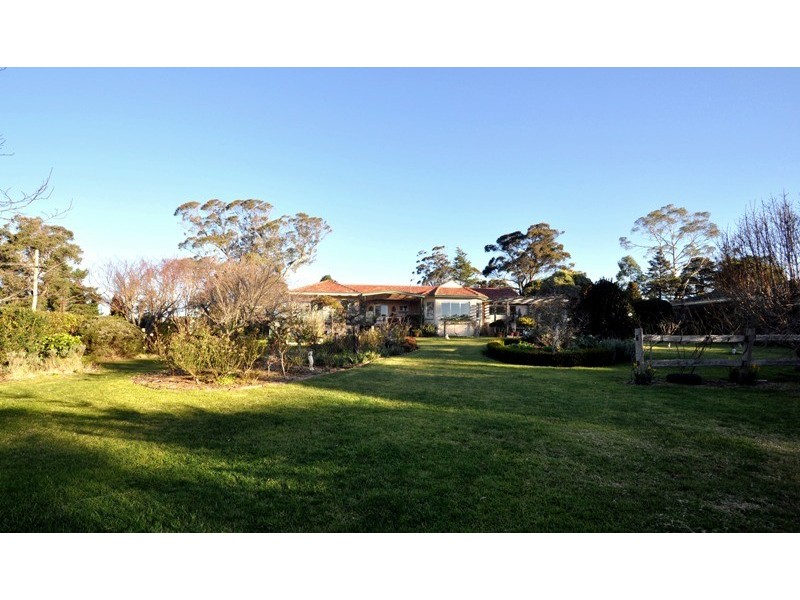 41 Mount Road, Bowral NSW 2576