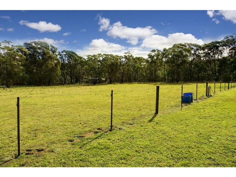 105 Estonian Road, Thirlmere NSW 2572