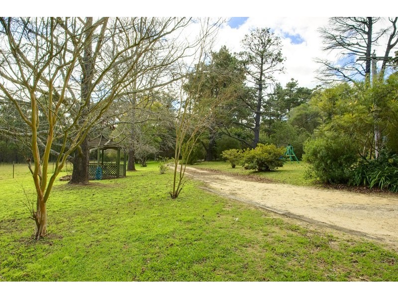 105 Estonian Road, Thirlmere NSW 2572