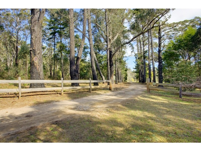 105 Estonian Road, Thirlmere NSW 2572