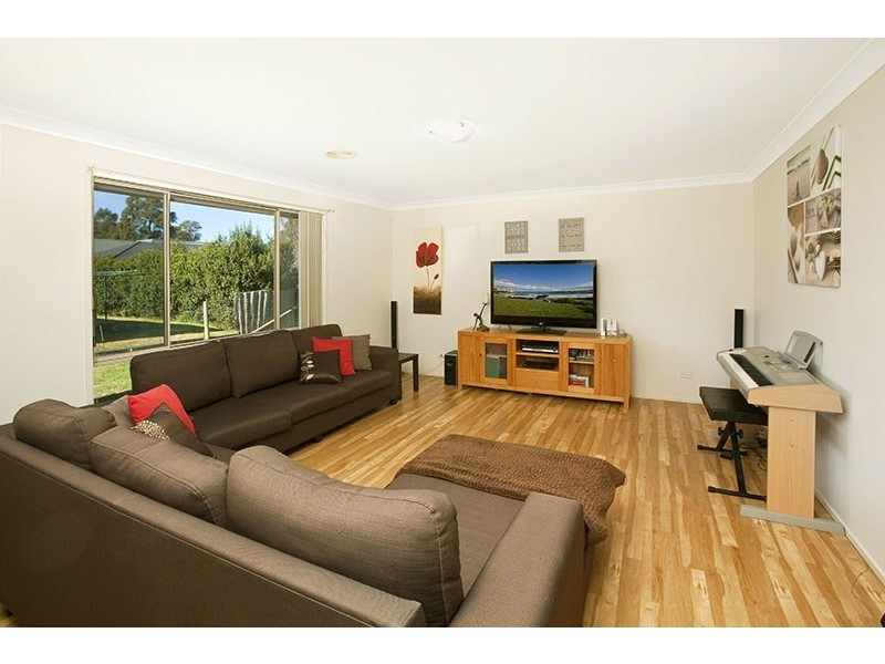 8 Matavia Place, Bowral NSW 2576