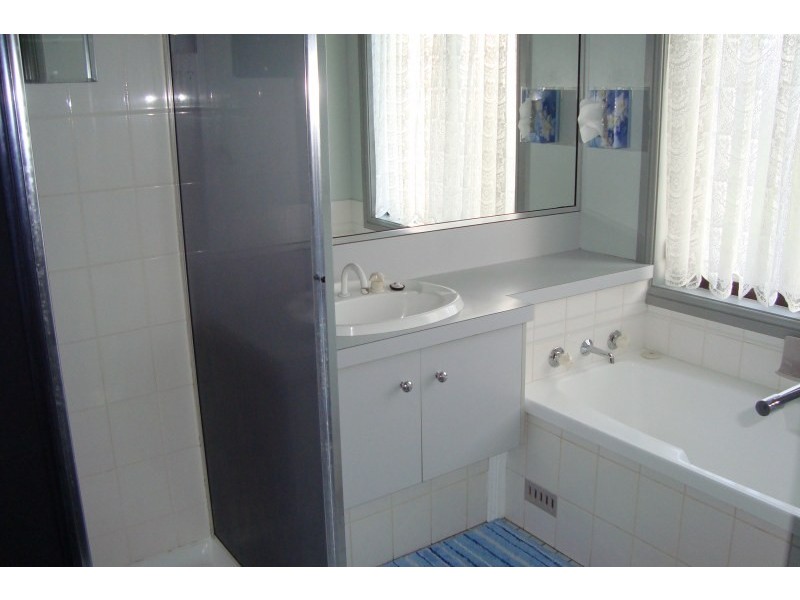 16-18 Railway Avenue, Colo Vale NSW 2575