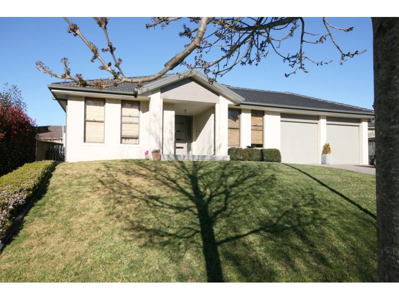 55 Kingsbury Circuit, Bowral NSW 2576