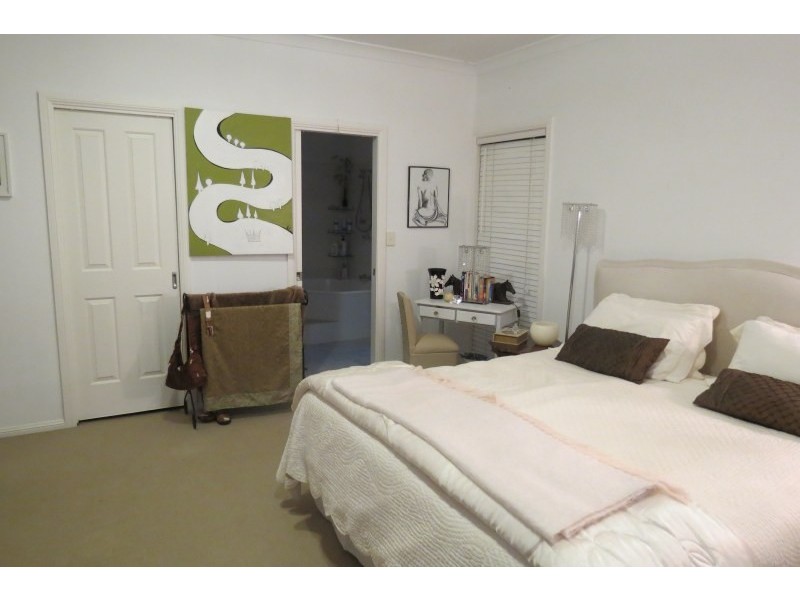 987 Belmore Falls Road, Robertson NSW 2577