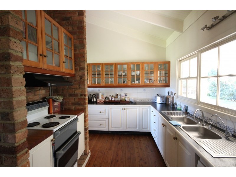 1518 Wombeyan Caves Road, High Range NSW 2575