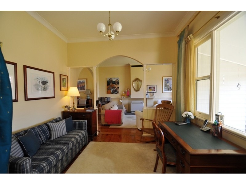 8 Elm Street, Bowral NSW 2576