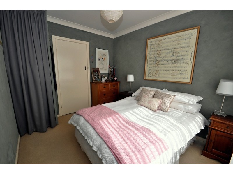 8 Elm Street, Bowral NSW 2576