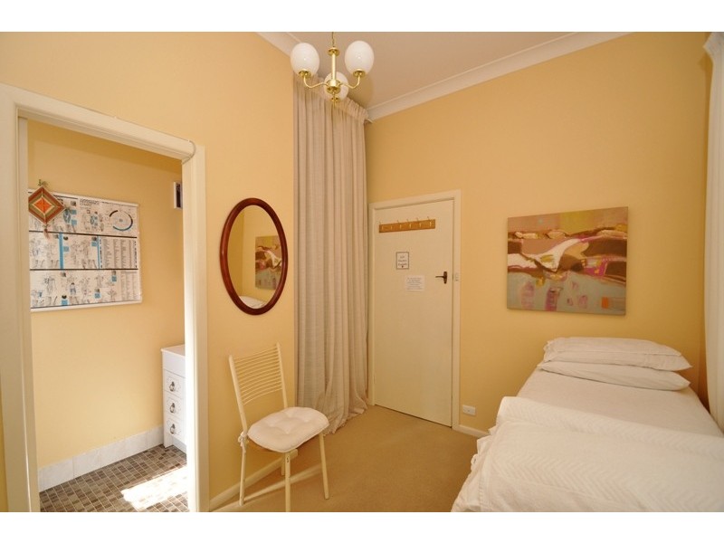 8 Elm Street, Bowral NSW 2576