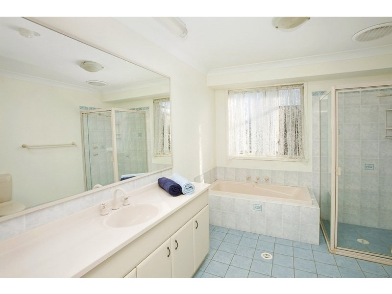 17 Glenquarry Crescent, Bowral NSW 2576