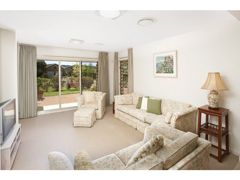 17 Lilac Avenue, Bowral NSW 2576