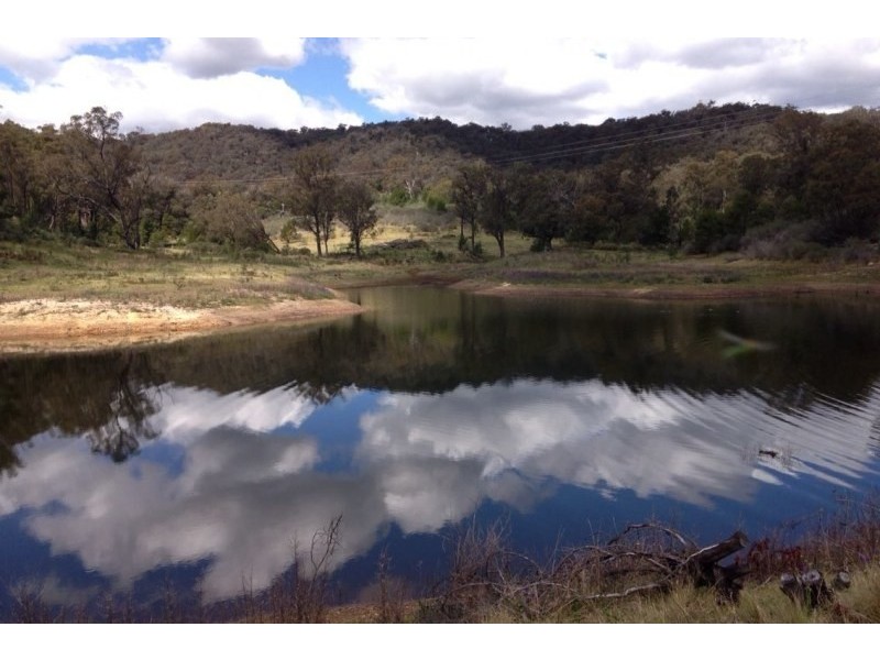 60 Megalong Lane, Canyonleigh NSW 2577