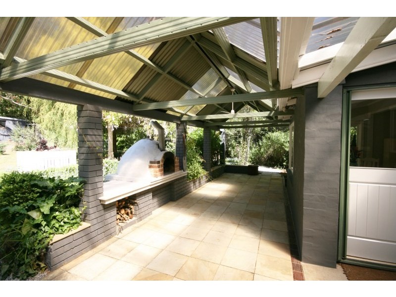 9 Throsby Road, Fitzroy Falls NSW 2577