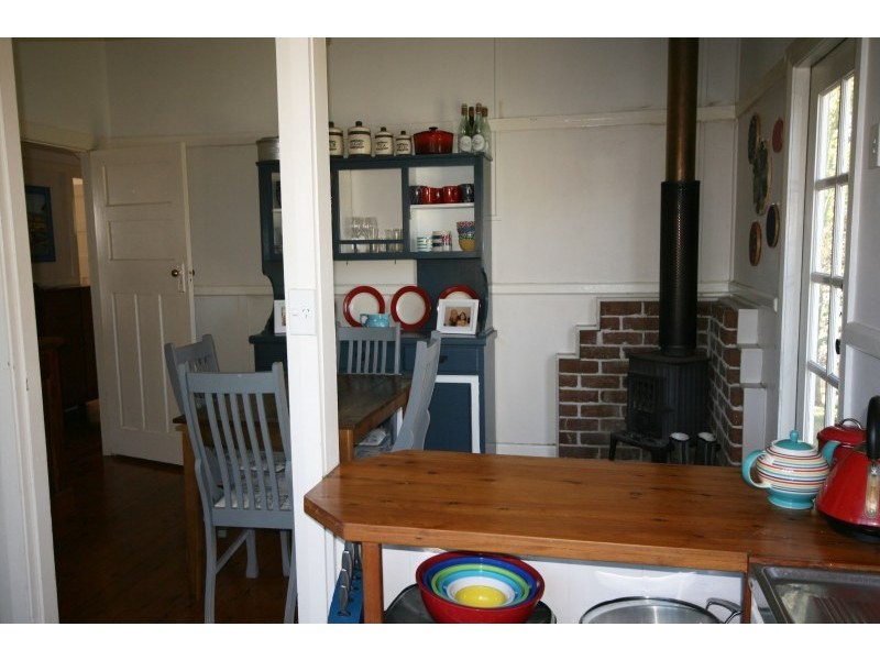 10 Caalong Street, Robertson NSW 2577