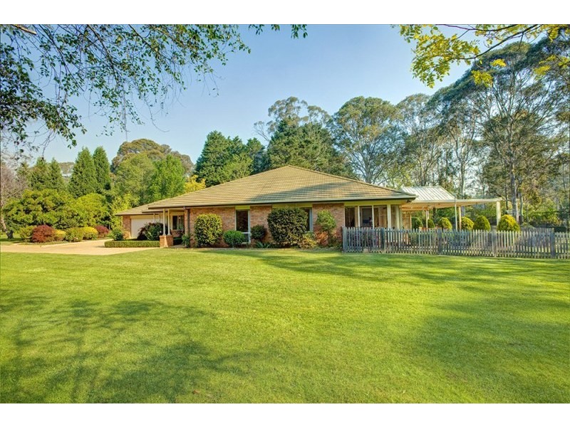 39 Osborne Road, Burradoo NSW 2576
