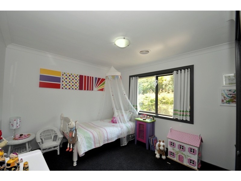 4A Westminster Place, Burradoo NSW 2576