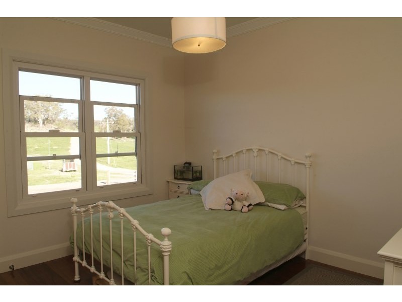 380 Old Coowong Road, Canyonleigh NSW 2577