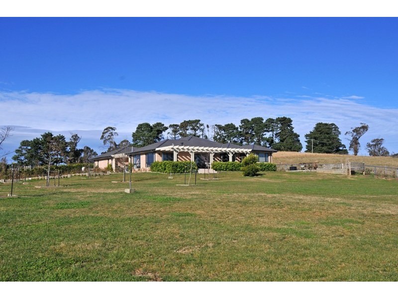6 Songline Place, Burradoo NSW 2576