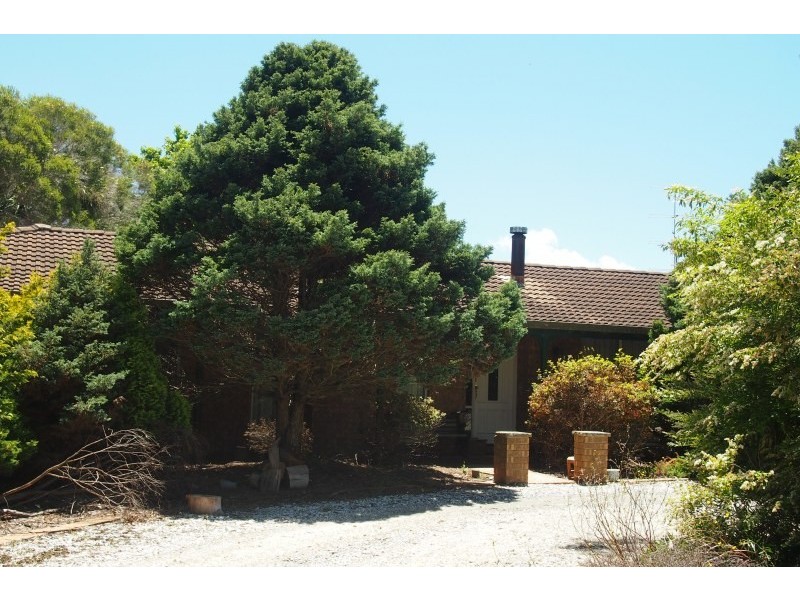 36 Charlotte Street, Robertson NSW 2577