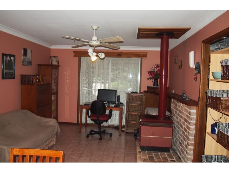 36 Charlotte Street, Robertson NSW 2577