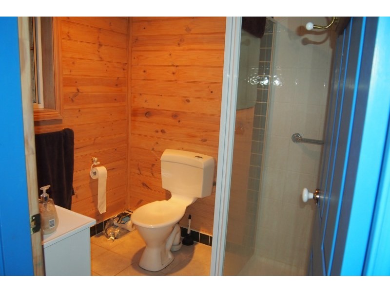 36 Charlotte Street, Robertson NSW 2577