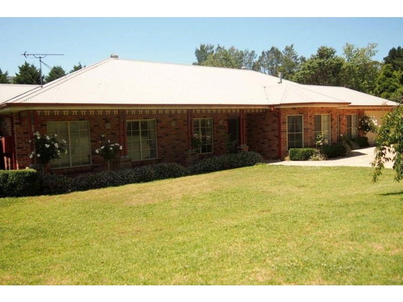 24 May Street, Robertson NSW 2577