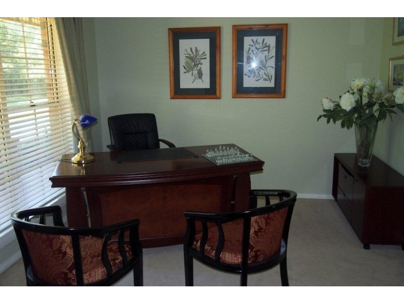 24 May Street, Robertson NSW 2577