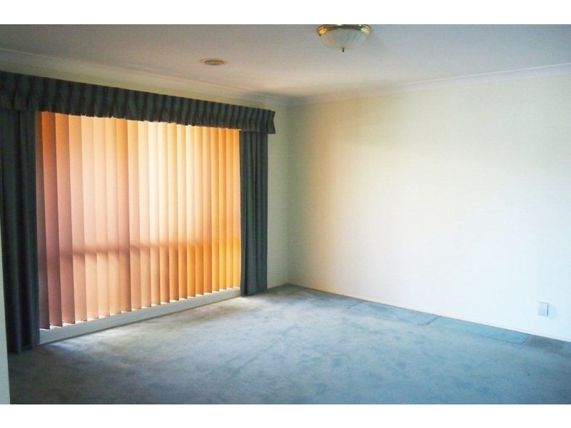 27 Robinia Drive, Bowral NSW 2576