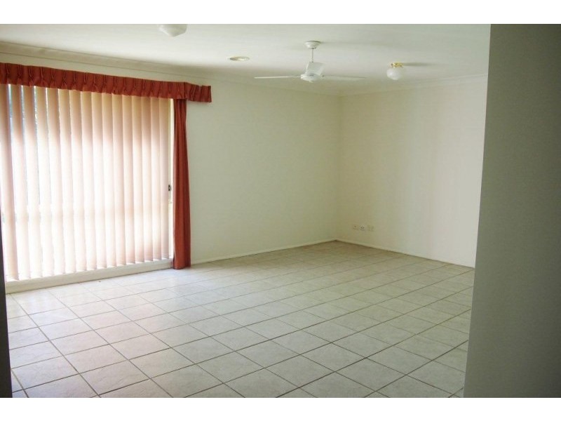 27 Robinia Drive, Bowral NSW 2576