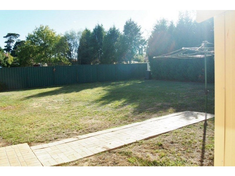 27 Robinia Drive, Bowral NSW 2576