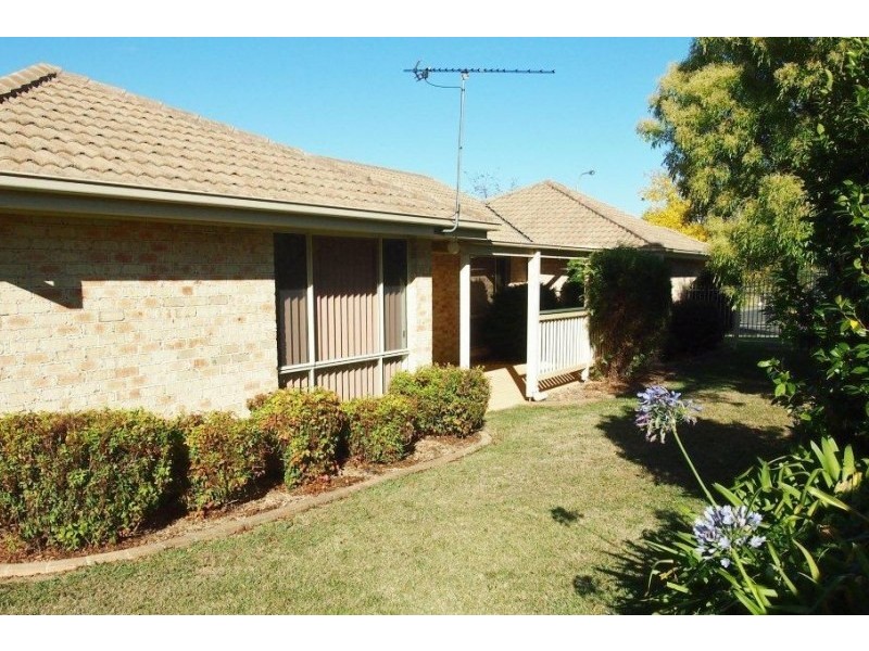 27 Robinia Drive, Bowral NSW 2576