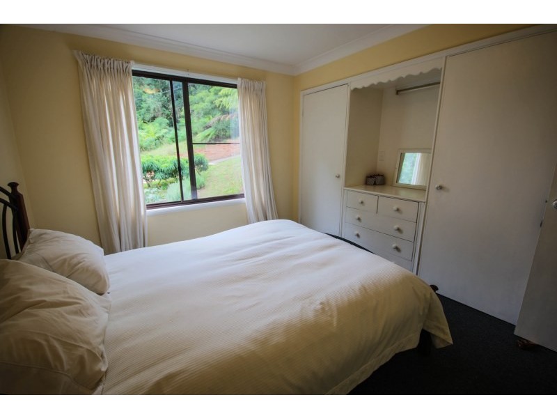 35 Lawn Avenue, Robertson NSW 2577