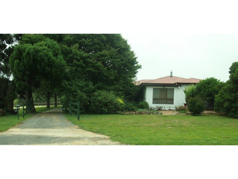 50 North Street, Robertson NSW 2577
