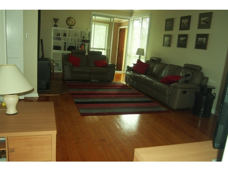 50 North Street, Robertson NSW 2577