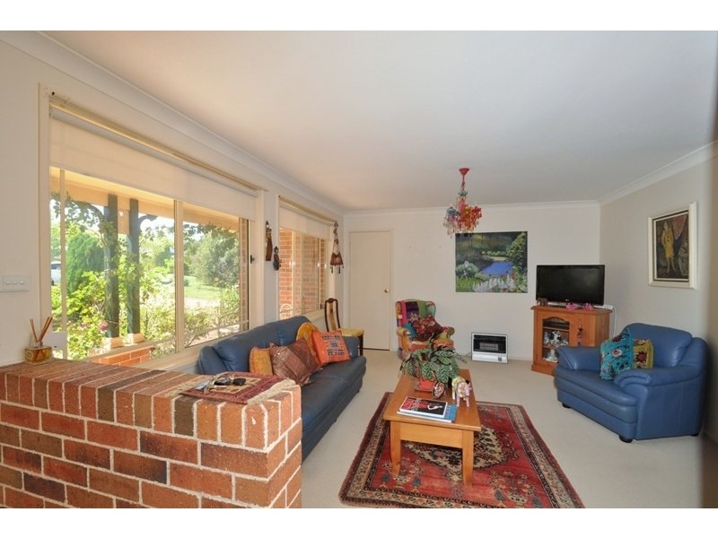 8 Tulip Close, Bowral NSW 2576