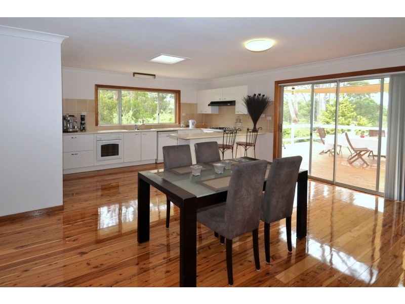 17 Telopea Road, Hill Top NSW 2575