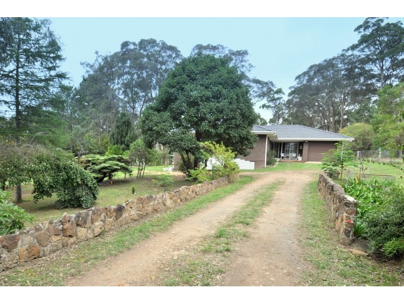 17 Telopea Road, Hill Top NSW 2575