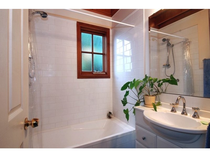 6C Hamilton Avenue, Bowral NSW 2576