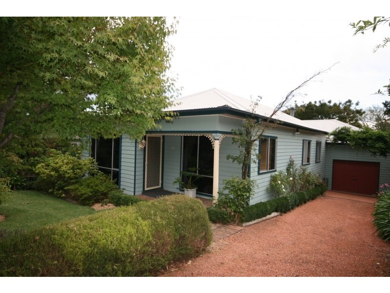 35 Clarke Street, Bowral NSW 2576