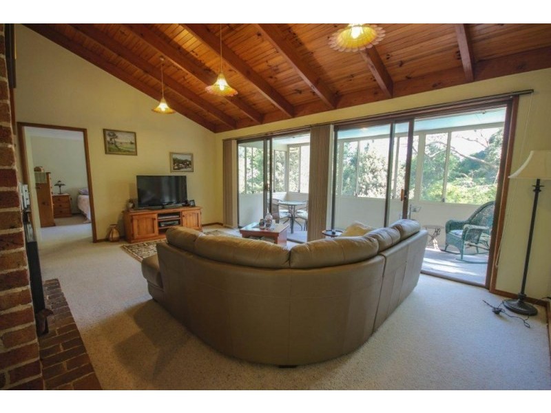 16 Fountaindale Road, Robertson NSW 2577