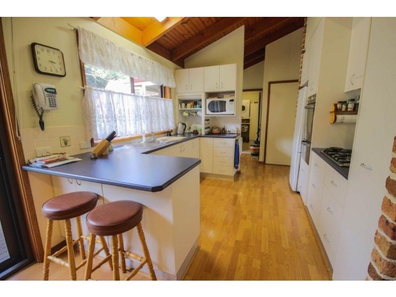 16 Fountaindale Road, Robertson NSW 2577