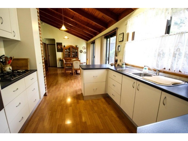 16 Fountaindale Road, Robertson NSW 2577