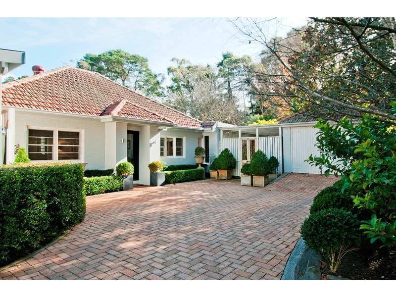 14 Hamilton Avenue, Bowral NSW 2576