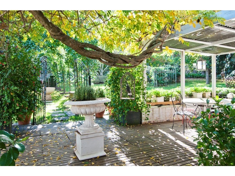 14 Hamilton Avenue, Bowral NSW 2576