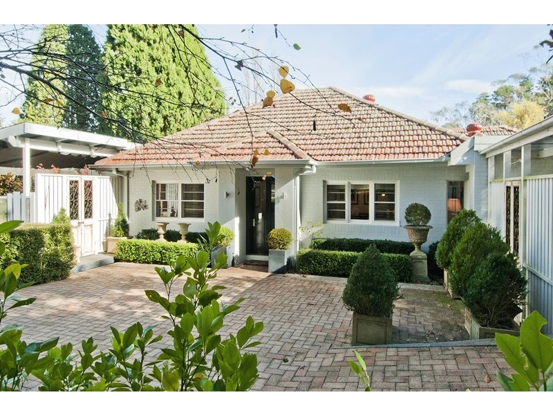 14 Hamilton Avenue, Bowral NSW 2576