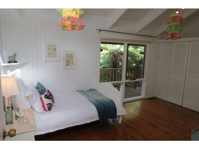 74 North Street, Robertson NSW 2577