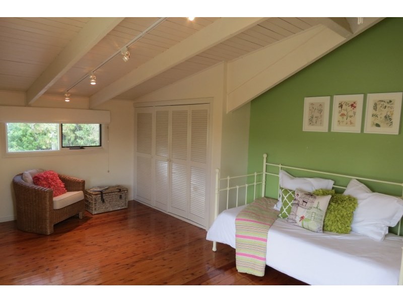 74 North Street, Robertson NSW 2577