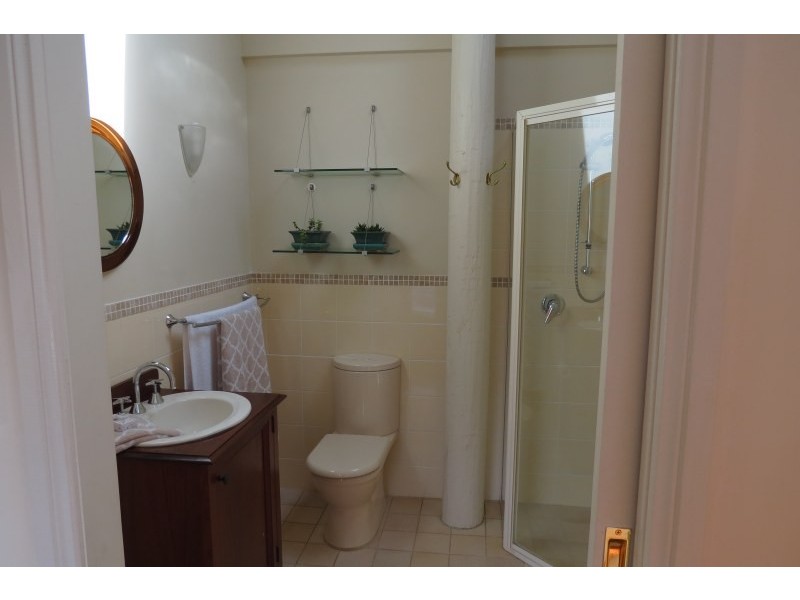 74 North Street, Robertson NSW 2577